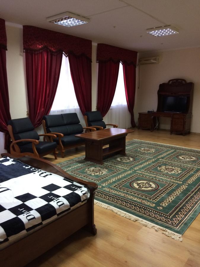 Hotel Sirdaria Kizilorda Kültér fotó